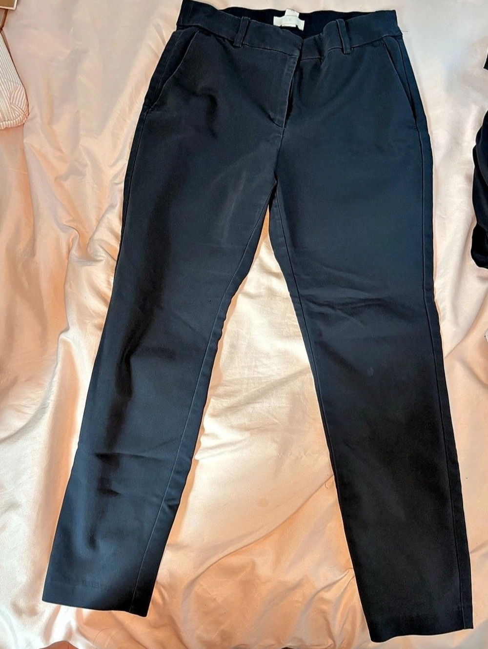 H&M Straight Leg Pants in Black Size 6